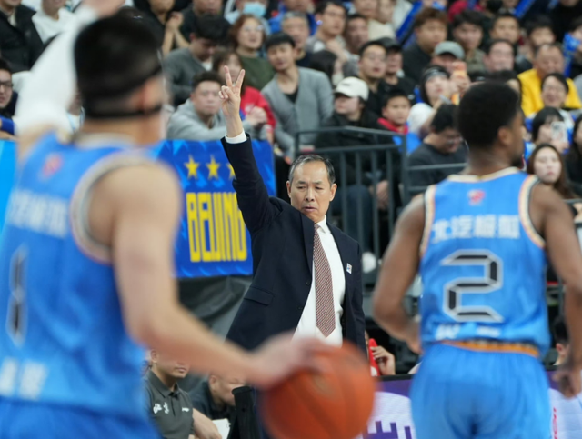 开云体育2023-CBA最新消息！顶级大外援加盟北京首钢，上海男篮主力外援受伤