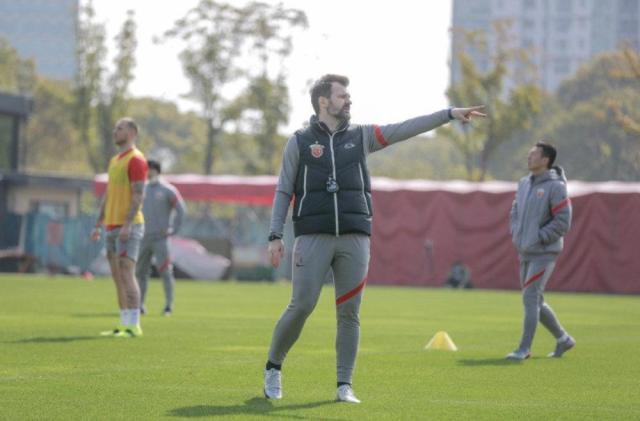 开云体育2023-海港春训升级敲定三场热身 开始筹划如何出战亚冠